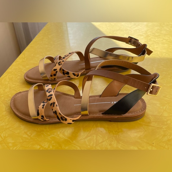 Only worn once! Gladiator cheetah print sandal from ModCloth! - Picture 6 of 7